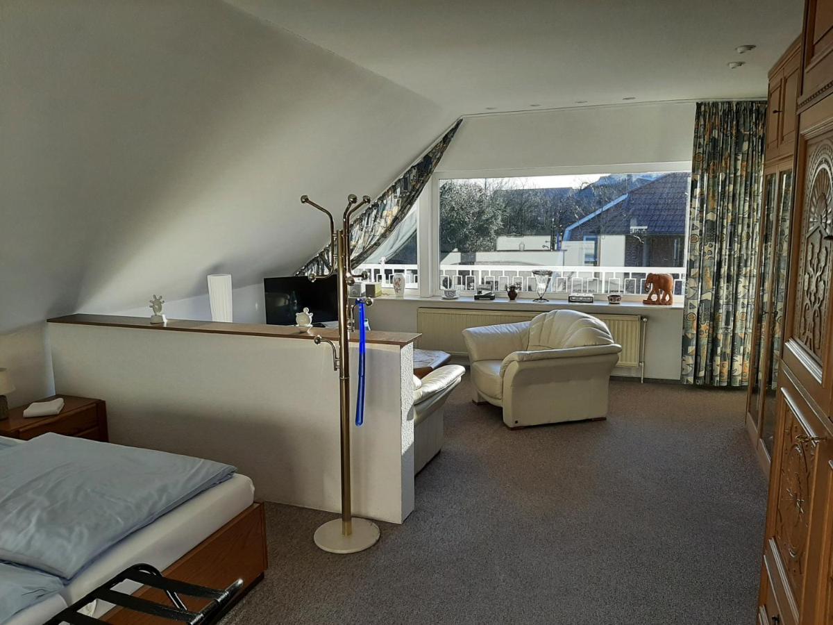 Hotel Garni La Mer Бад Цвишенан Екстериор снимка
