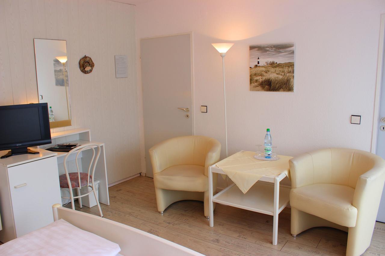 Hotel Garni La Mer Бад Цвишенан Екстериор снимка